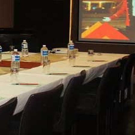 Hotel Siesta Hinjewadi Pune Exterior foto